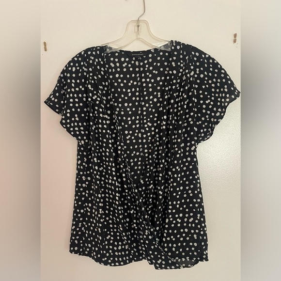 Banana Republic Tops - Banana Republic Womens Blouse Medium Polka Dot Surplice Flutter Sleeve Shirt Top